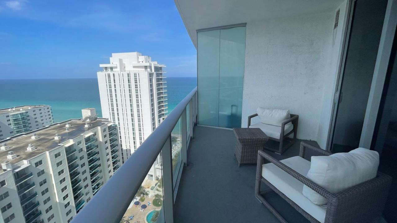 Luxury Beach Resort Hollywood Exterior photo