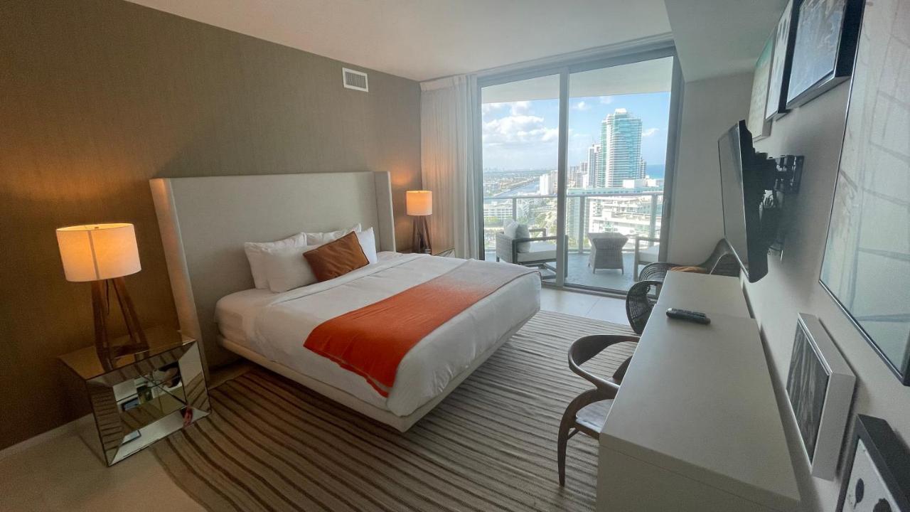 Luxury Beach Resort Hollywood Exterior photo