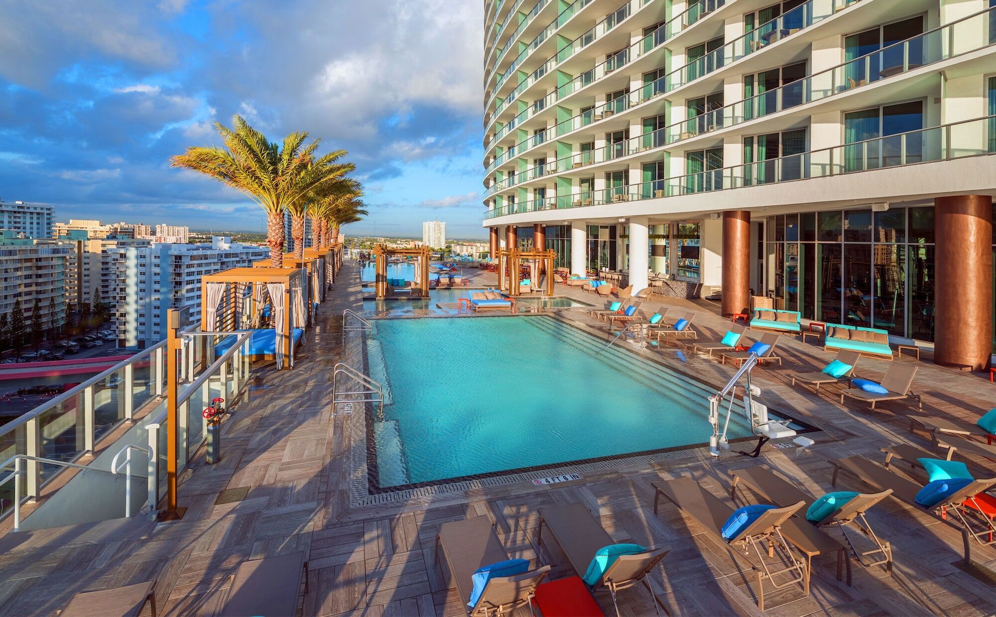 Luxury Beach Resort Hollywood Exterior photo